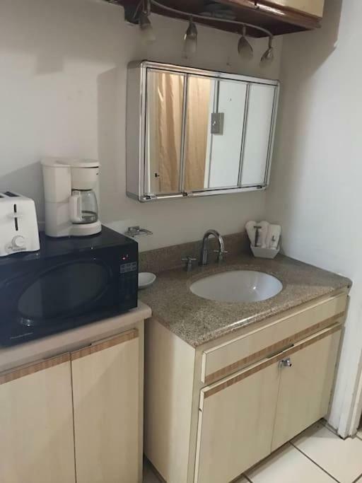 Non Stop Party Apartment Condo 산후안 외부 사진