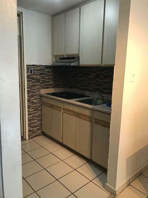 Non Stop Party Apartment Condo 산후안 외부 사진